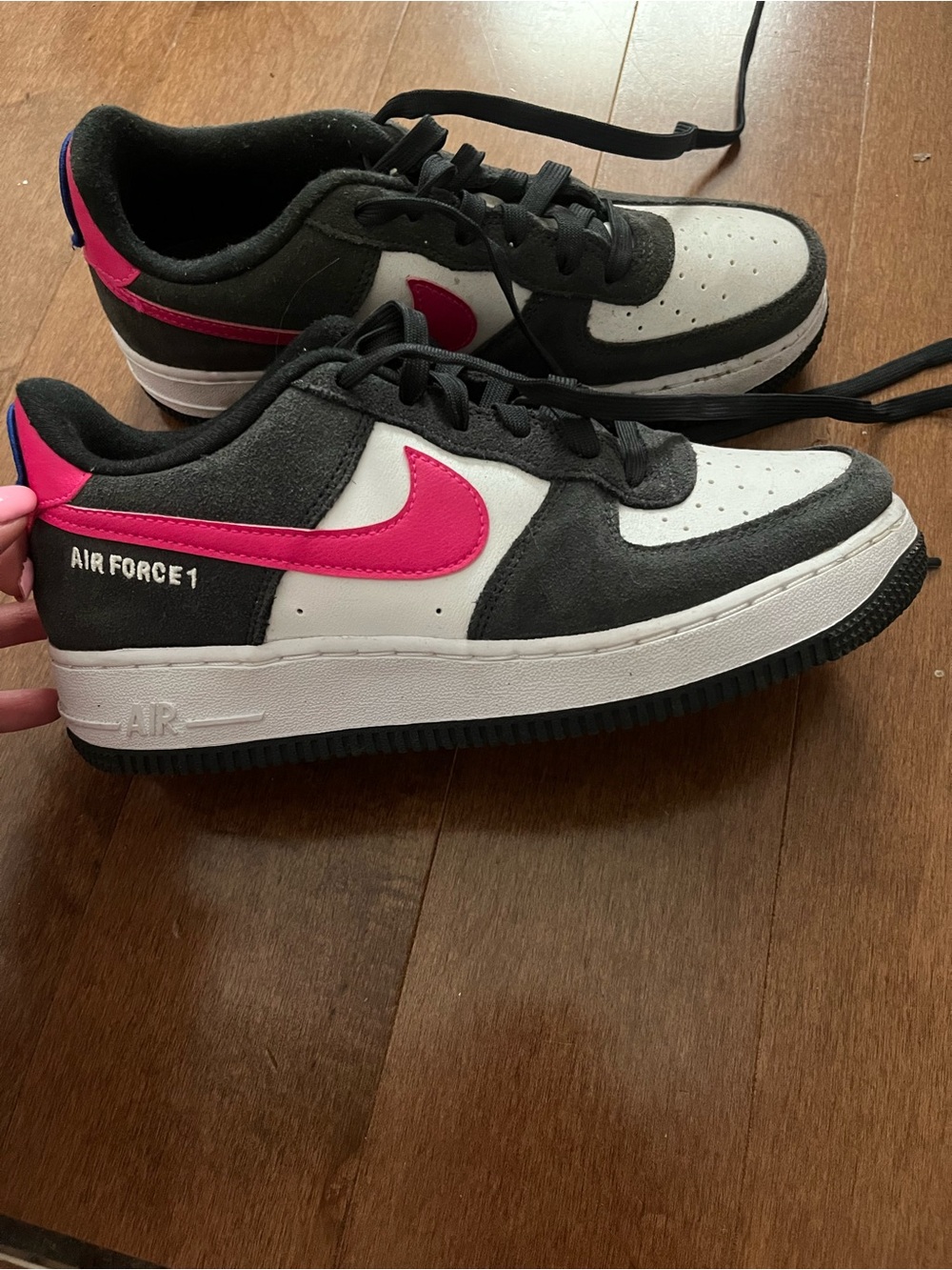 YOUTH AIR FORCE ONES - Picture 2 of 5